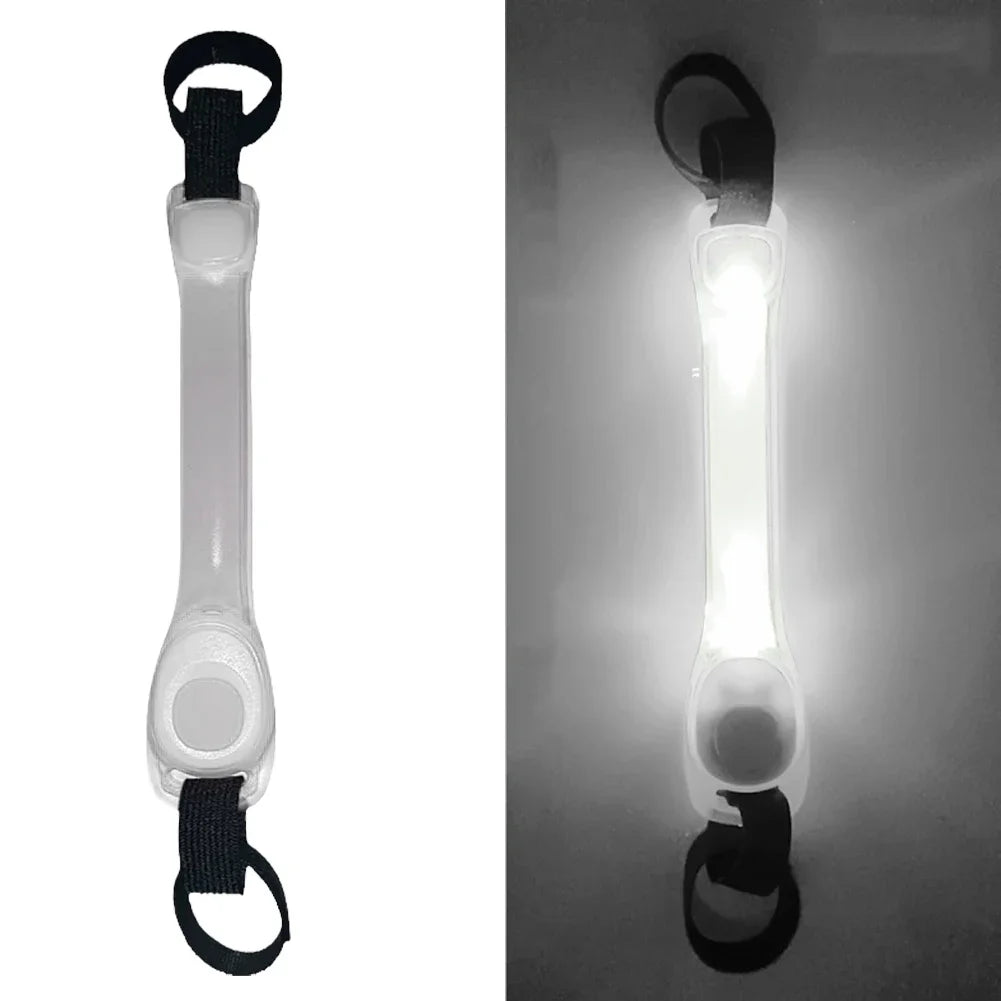 Pendentif Lumineux LED pour Chien – Clip de Sécurité Nuit Étanche & Clignotant Anti-Perte pour Collier et Harnais